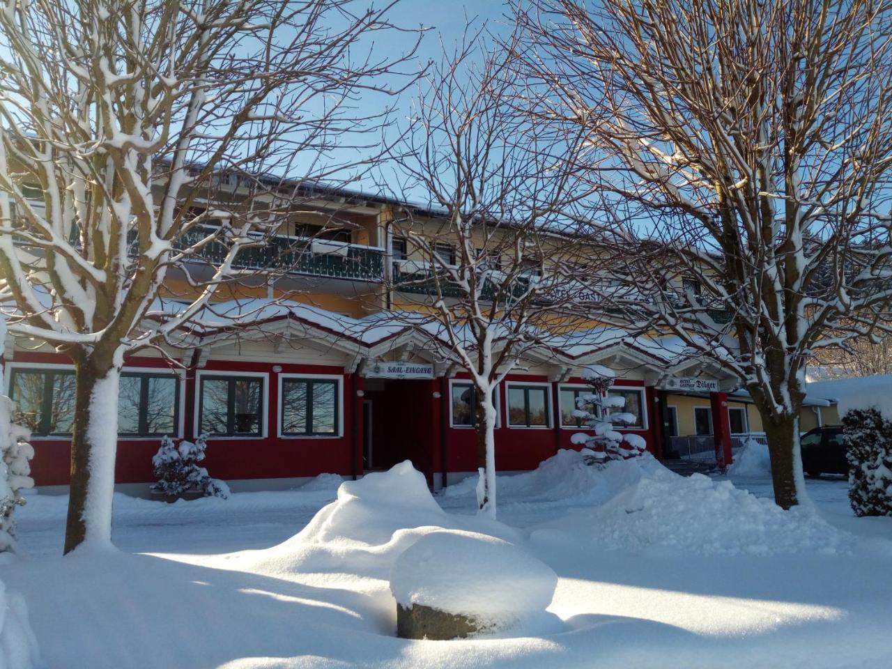 Gasthof-Hotel Dilger Rattenberg Exterior photo